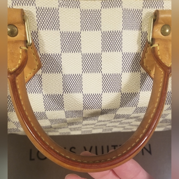 ❌‼️SOLD‼️❌ - 💯Authentic LV Speedy 30 - Damier Azur - Picture 4 of 16